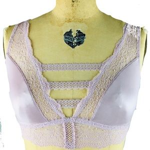 NEW Victorias Secret Blush Satin Bra XS